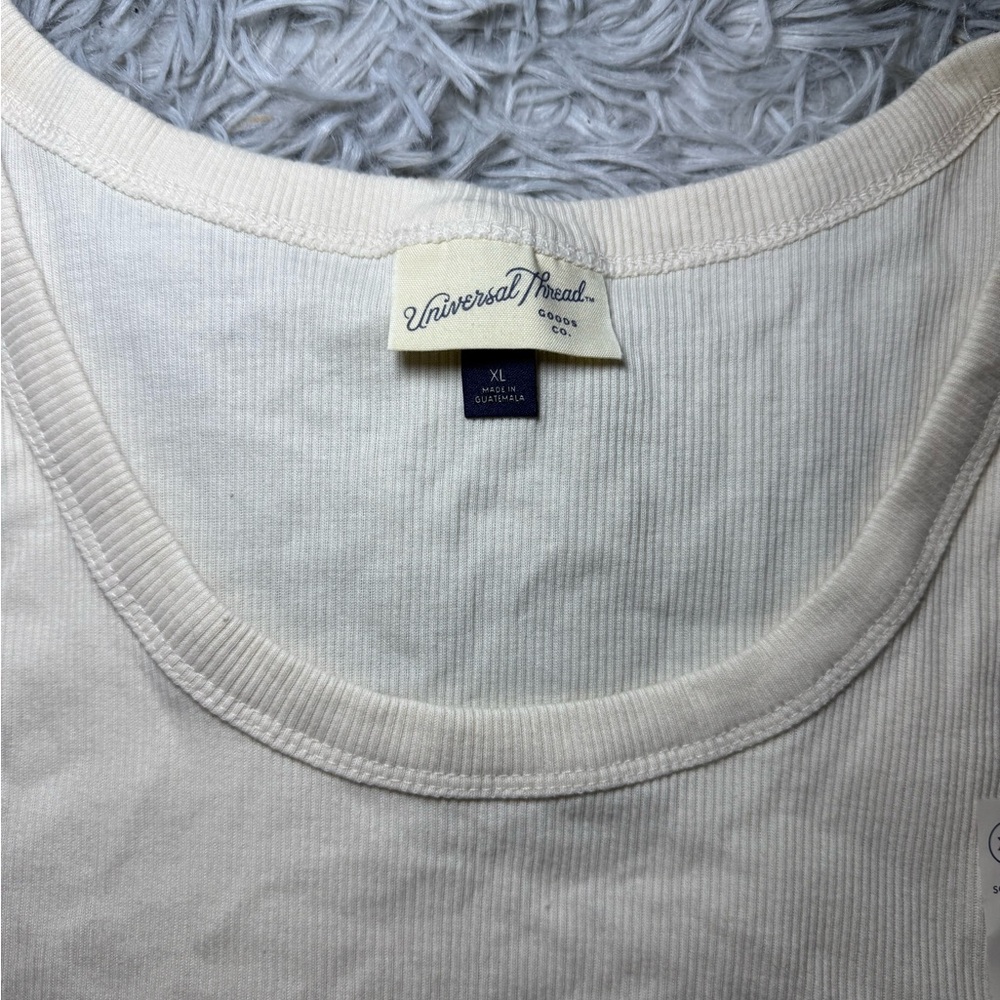 Universal Thread Cream Tank Top - Picture 3 of 5